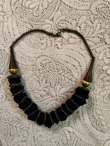 Necklace &amp; Chokers