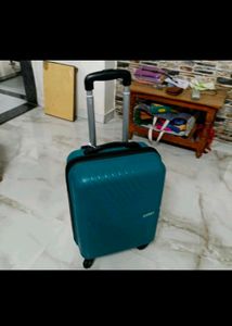 Brand New Trolley Bag Not Used 🚫 No Coin