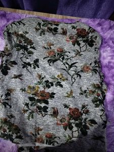 Floral Woolen Top (Elegant And Stylish )Small Size
