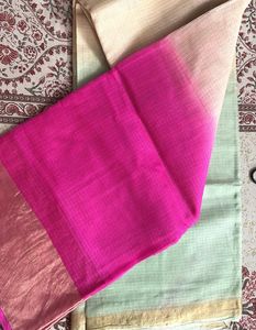 Beautiful Ombre Saree With Zari Border