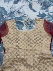 Elegant Embroidered Kurti