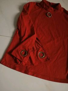 brand new stylish top it&#39;s ne