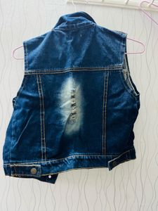 Half Sleeves Denim Jacket