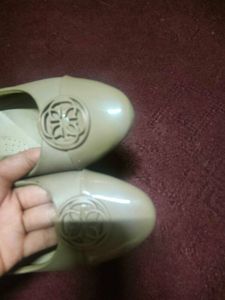 CL by Laundry Wedges