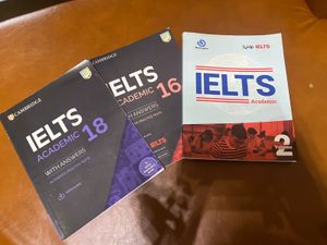 IELTS Test Book combo
