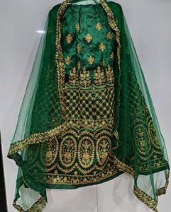 Emerald Green Embroidered Lehnga