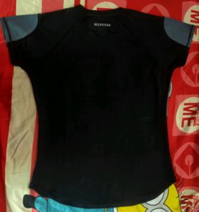 Never Wear, Workout Tea Lycra Fabric..... Wonderfu