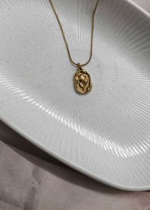 Gold Flower anti Tanishq Pendant Necklace