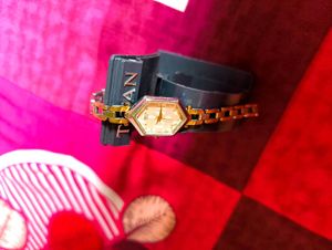 Titan GOLDEN WATCH