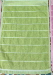 Hand Towels .......Unused  Totally New ..4 Pcs Set