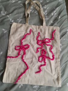 Punch Needle Bow Tote Bag