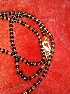 Small Simple Mangalsutra Locket