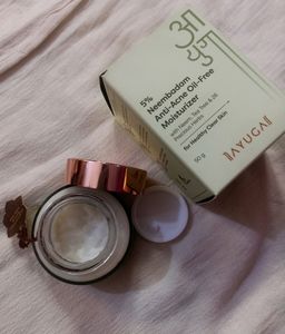 Ayuga Neembadam Anti-acne Oil-free Moisturizer
