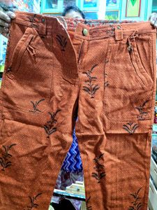 Printed Casual Capri for women