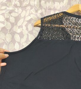 Black Plus Size Crepe Cotton Sleeveless Top