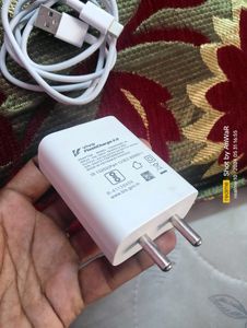 Vivo Flash Charger  33watt With Cable Original