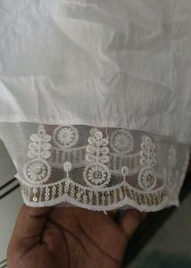 Mul Chikankari Kurti N Plazo