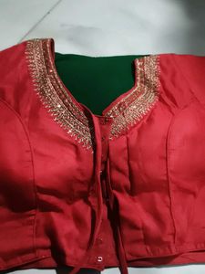 Saree With Ready V Neck Blouse Combo Set
