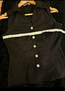 Black Strachable Button-Up Top