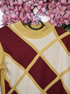 Check Design Sweater