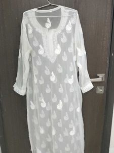 Georgette Lucknowi Chikankari Kurta