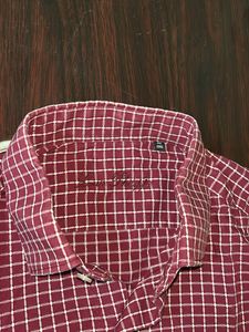 LP Classic Maroon &amp; White Checkered Button Down