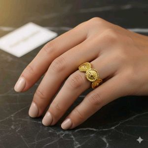 Gold Flower Pattern Ring