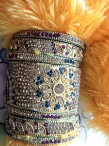 Beautiful Bangle 2.8size New