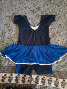 9 - 10 Year Girl Swimming Suit
