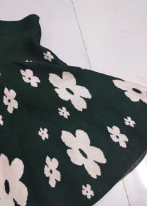 Beutiful Stretchable Mini Green Skirt