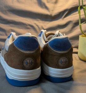Limited Editions Woodland Sneakers 🔥 Size 8