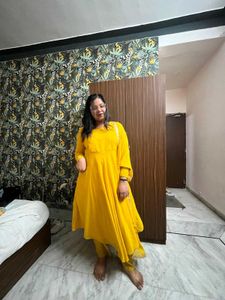 Elegant Yellow Anarkali Kurta