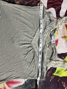 X-Meeting Paris Lace Trim Tank