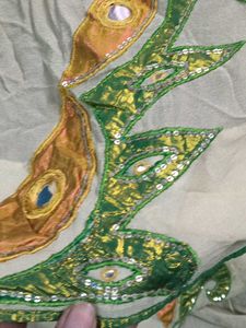 Unique Design Saree