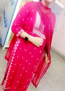 Nayra Cut Suit