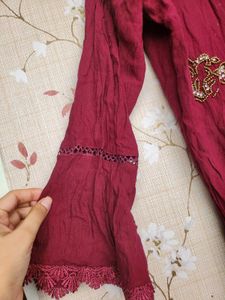 Super Georgeous Suit With Laces &amp; Work At NECK..