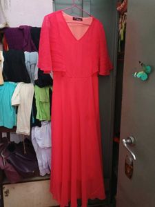 Woman&#39;s Maxi Dress