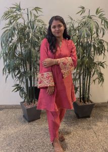 Elegant Pink Kurta Set
