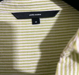 Medium Vero Moda Green V-Neck Top | Free Delivery