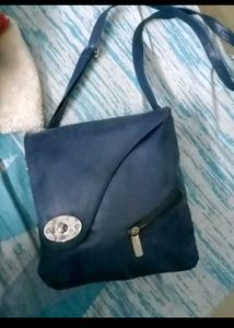 Combo offer  Set Of 4 Brushes + Purse ,+ Top Loose