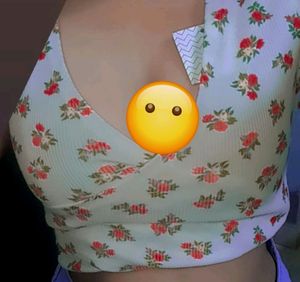 New Flowers Printed Cross Top