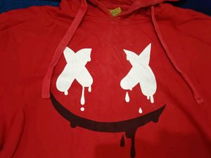 Red and cute huddiiiiee❤️❤️