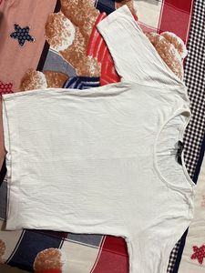 White Top. Globus Brand. Xs Size.