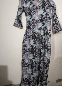 🌟Floral Embroidered Kurta set 🌟