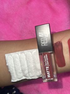 EVERGREEN MATTE LIPSTICK