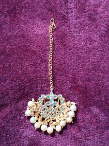 Elegant Indian Gold Plated Pearl Maangtikka