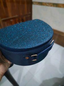 Faces Canada Shimmer Organizer