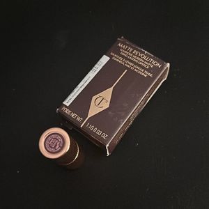 Charlotte Tilbury- Walk of No Shame (Mini)