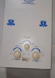 Gass gyzzer. water Heater