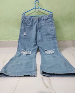 PRICE DROP Blue STRAIGHT RIBBED Jeans For Women